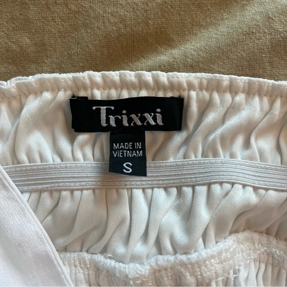 Trixxi White Strappy Tier Dress - Picture 6 of 6